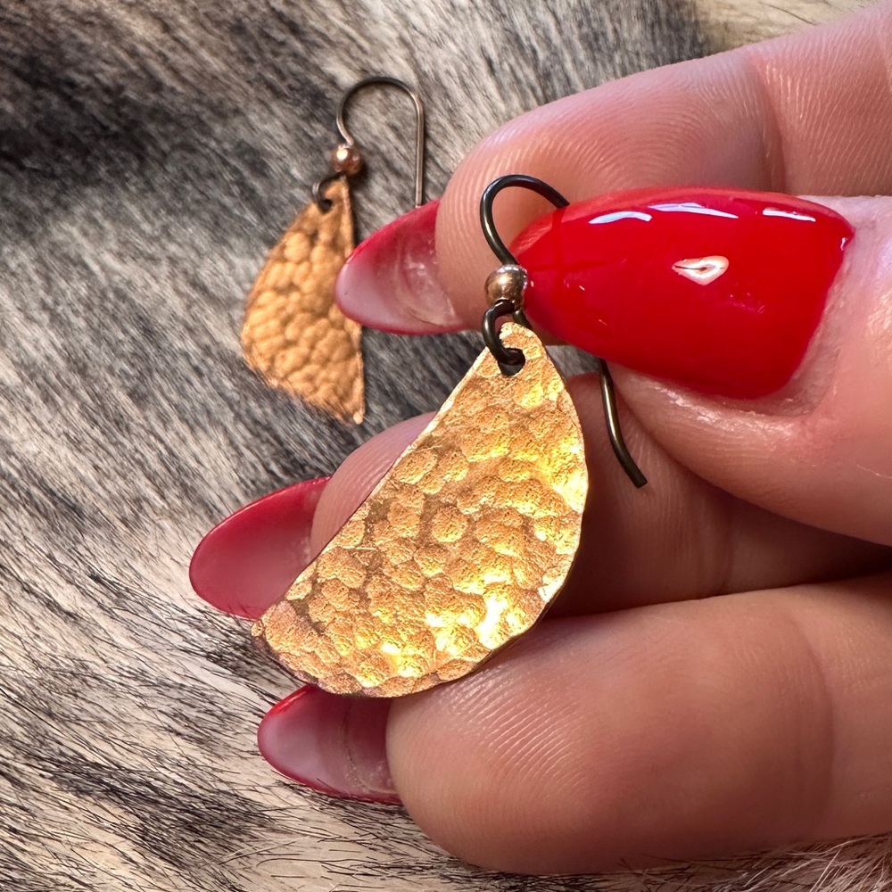 Dolly Paul Hammered Copper Dangle Earrings - Picture 4 of 4